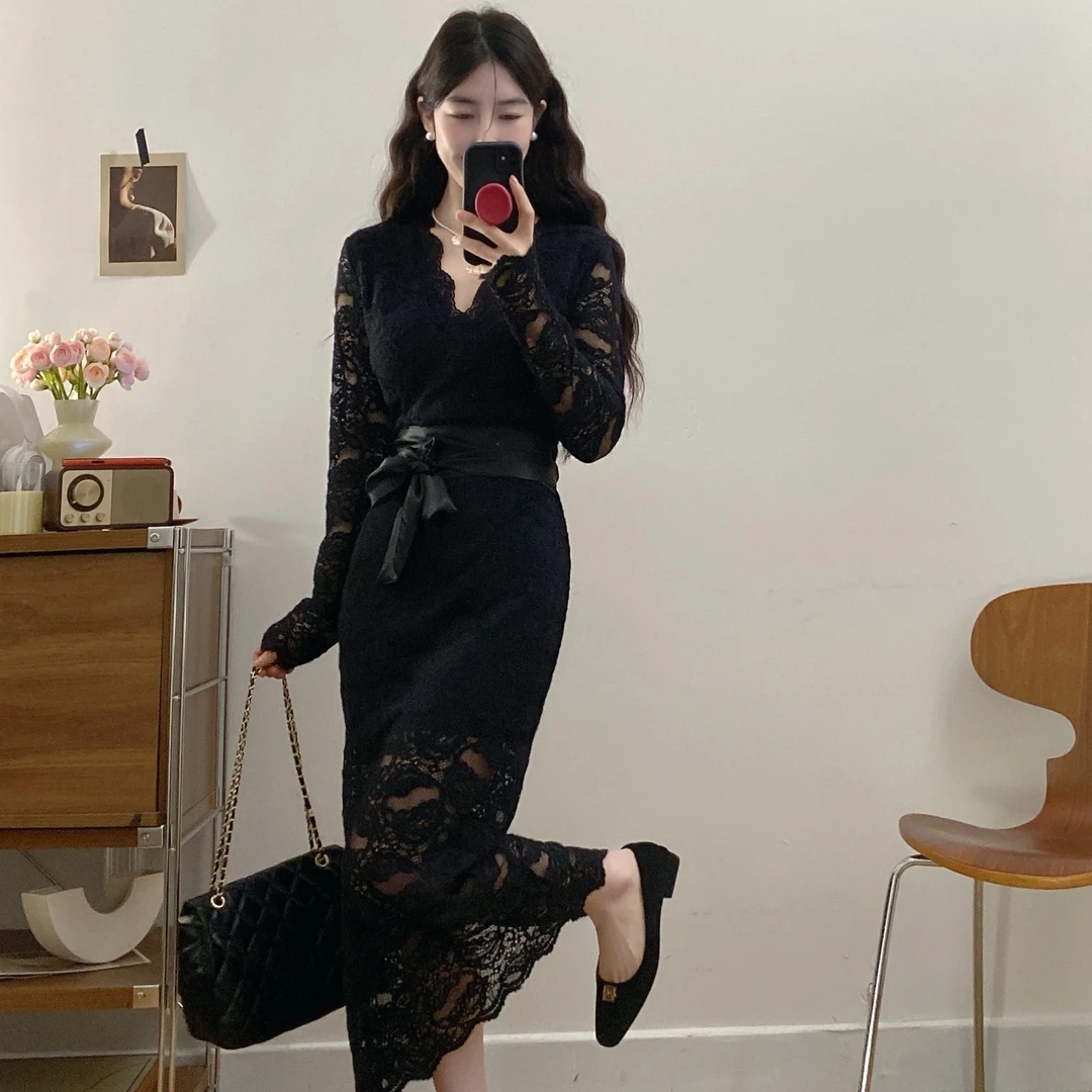 大码性感V领收腰显瘦蕾丝连衣裙修身显瘦中长包臀裙