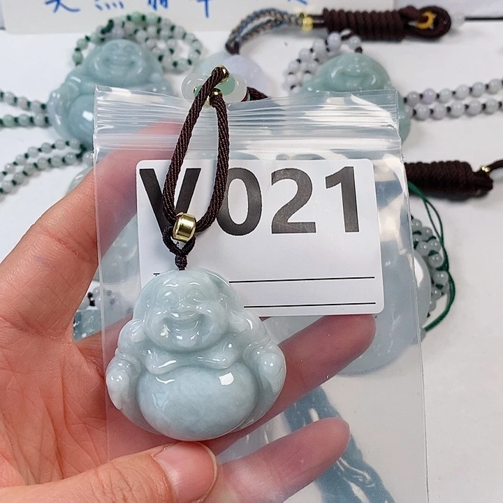 翡翠颈饰未镶嵌天然