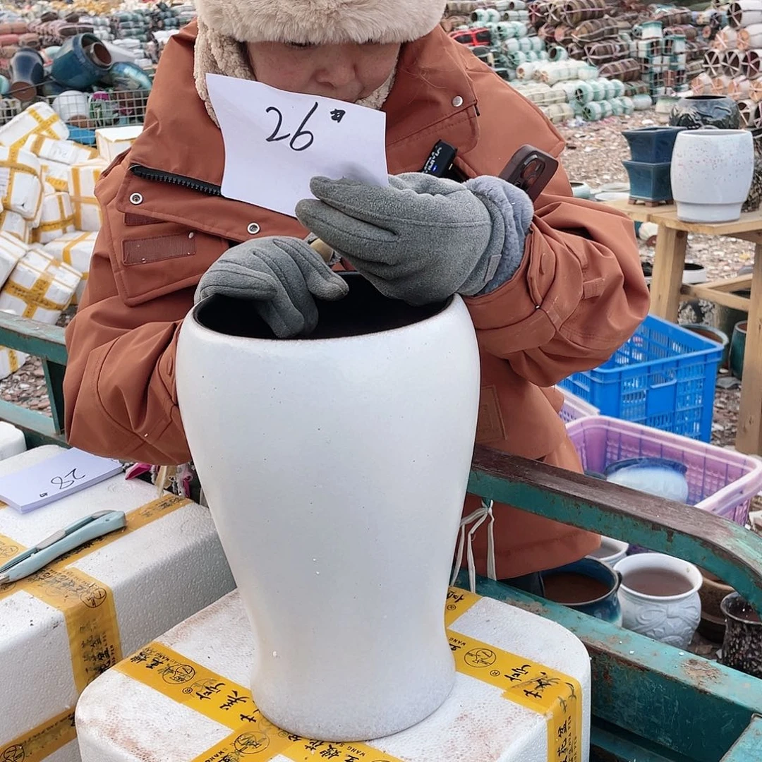 红陶王嫂花盆0120-26