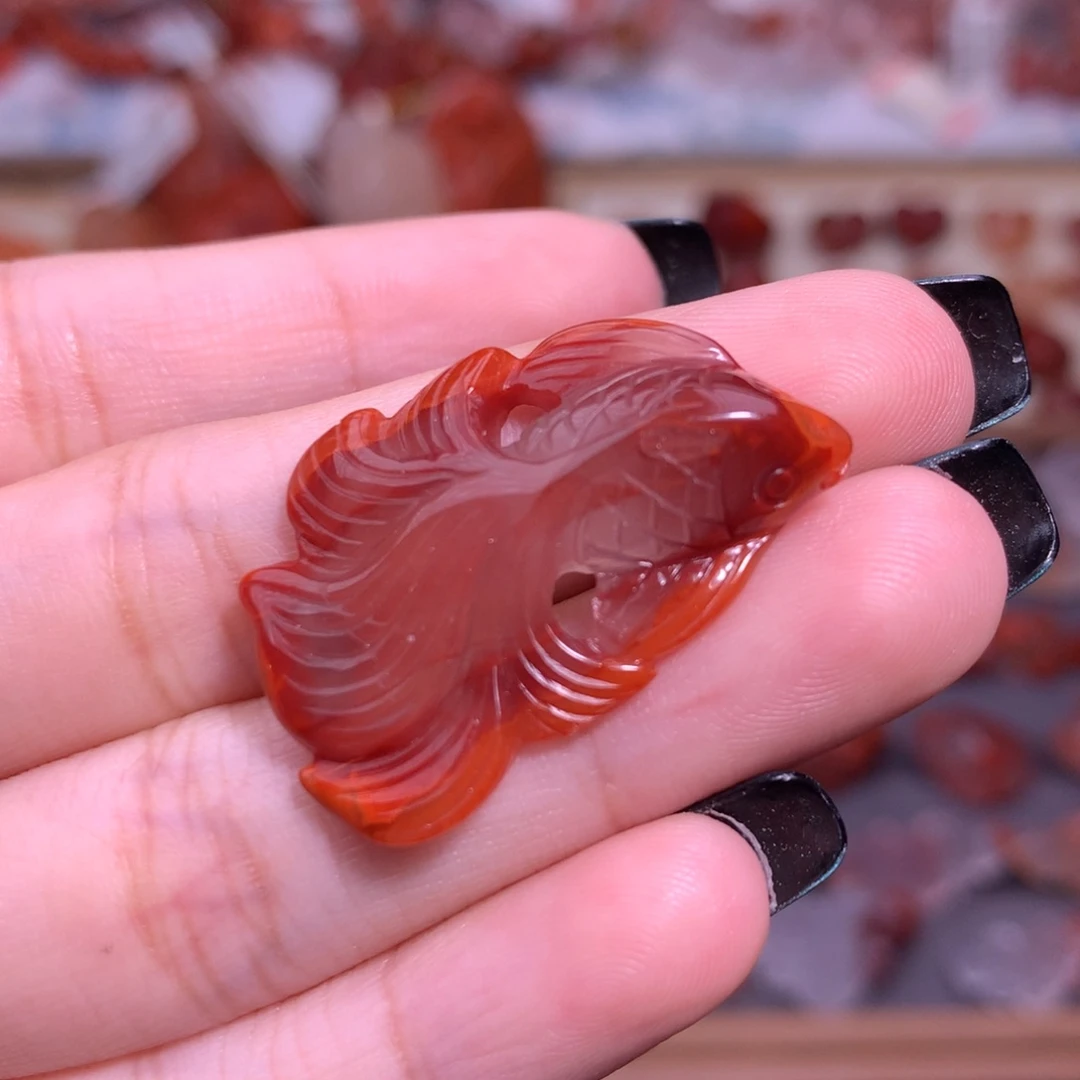 王***瑜南红玛瑙未镶嵌珠宝半成品鱼5