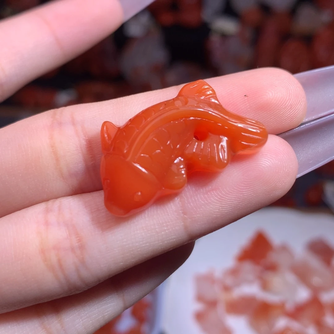 南红玛瑙未镶嵌珠宝半成品