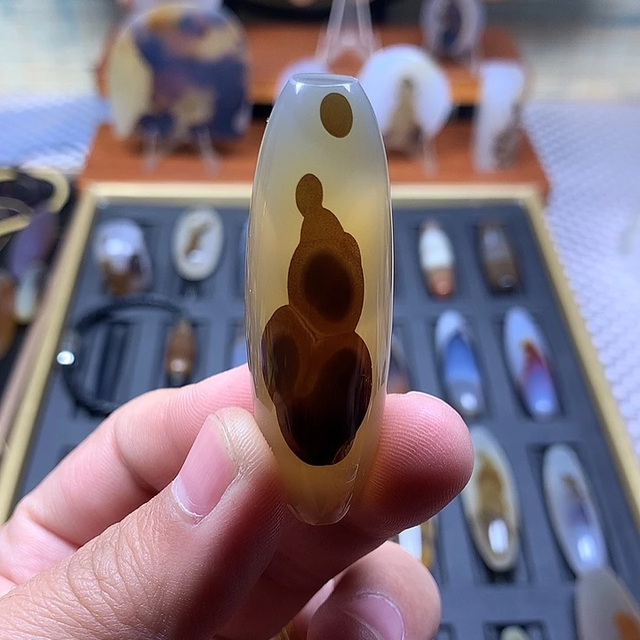 玛瑙/玉髓未镶嵌颈饰