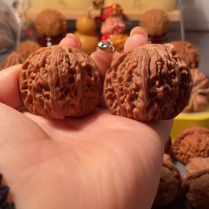 文玩核桃吊坠40磨盘