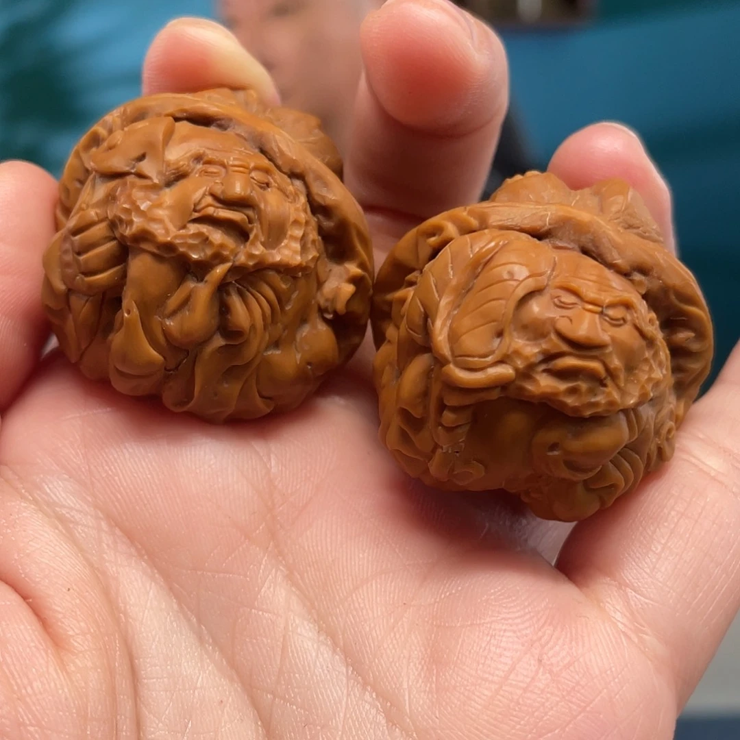 核桃达摩核雕作品