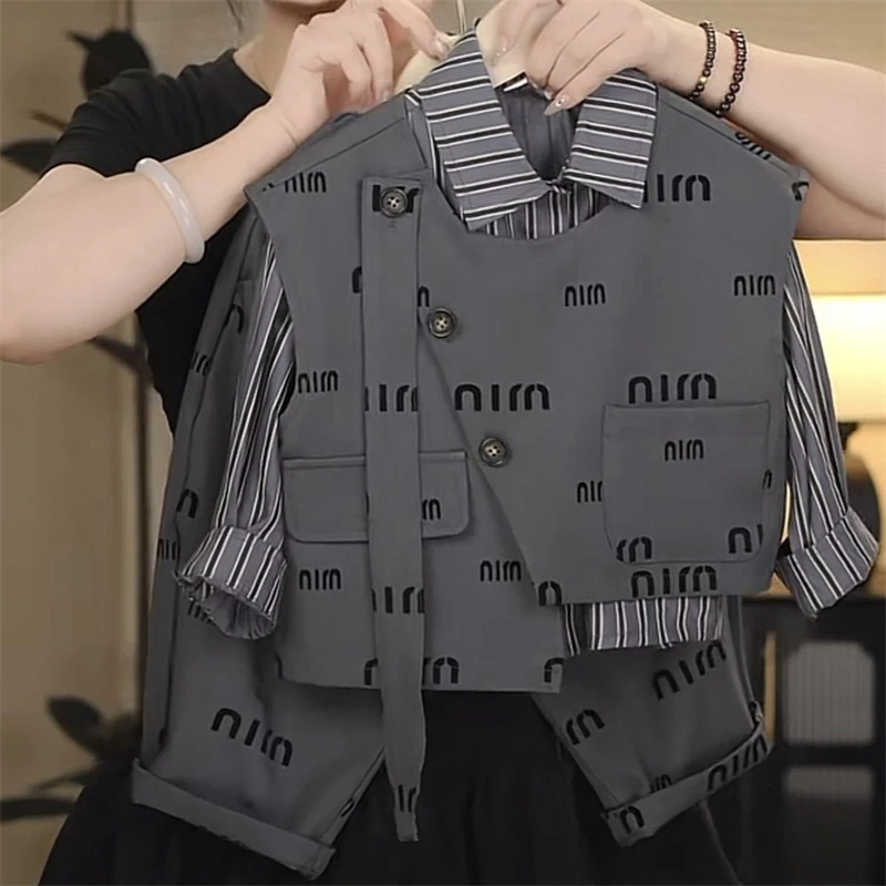 男童灰色慵懒套装2025春季酷炫欧韩新款中小童帅气马甲衬衫休闲裤