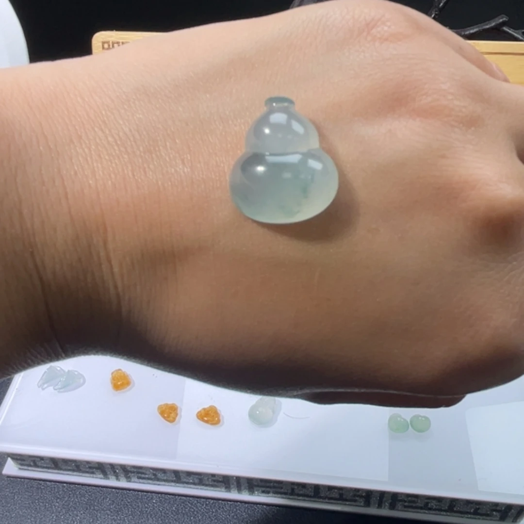 颈饰未镶嵌翡翠15