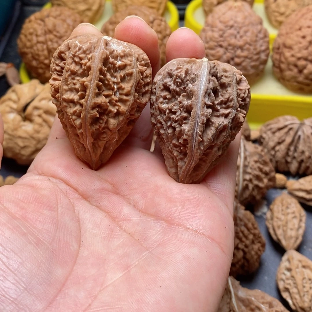 文玩核桃吊坠瑕疵134