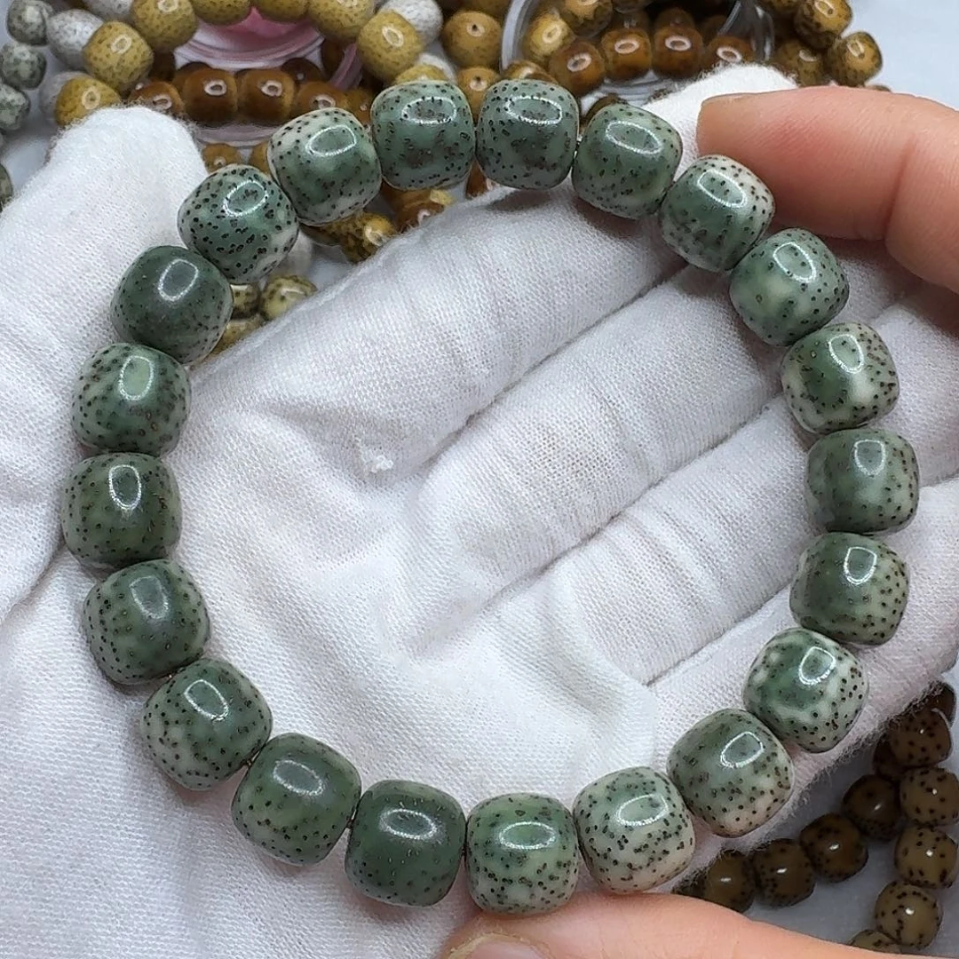 手串星月菩提10.93x10.2绿幽灵无烟花石玉