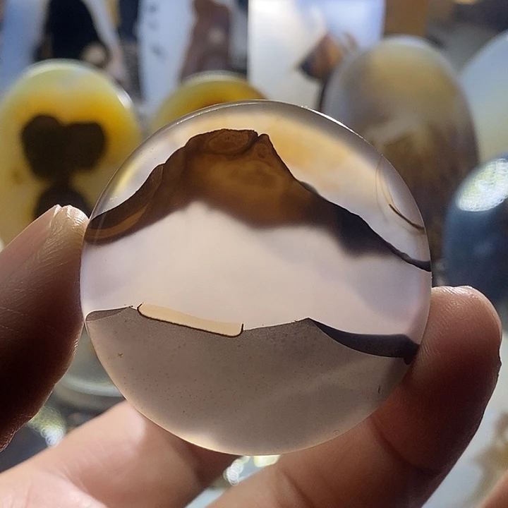 未镶嵌颈饰玛瑙/玉髓