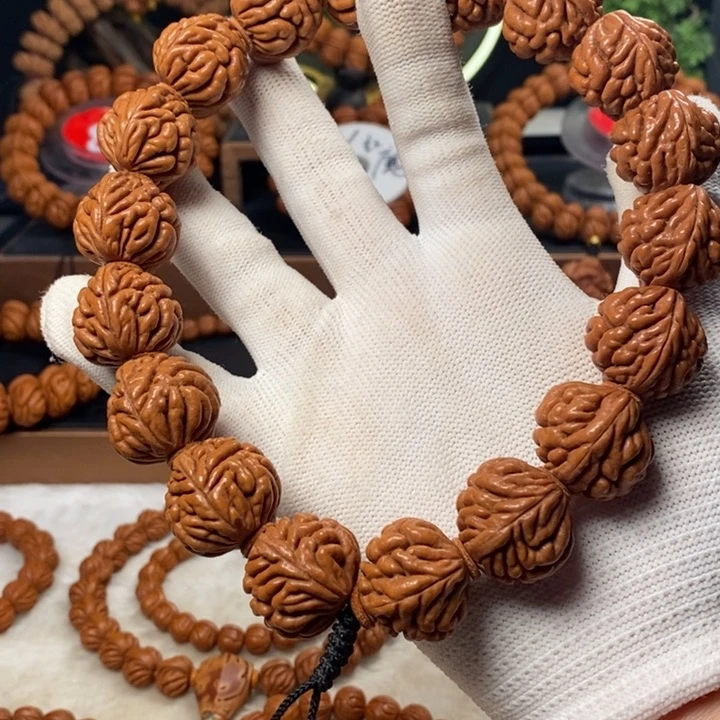 桃核吊坠用****9秦岭龙纹