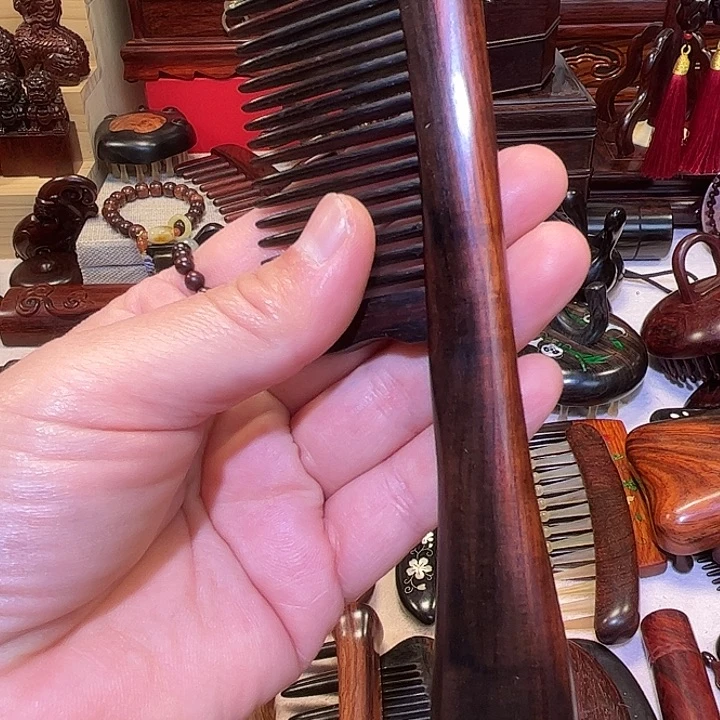 黄花梨/降香黄檀红木插齿梳子