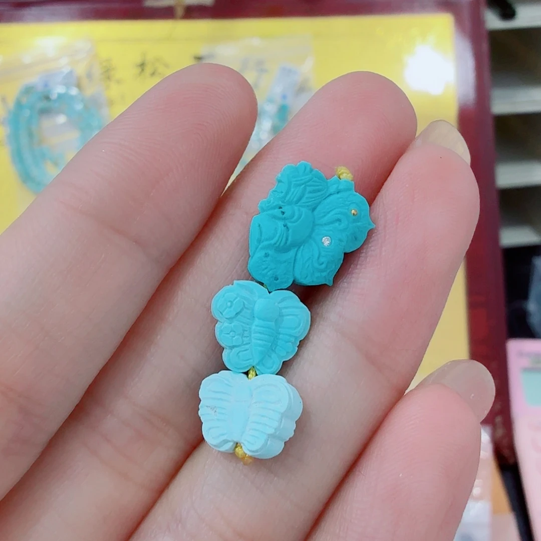 未镶嵌绿松石珠宝奇石