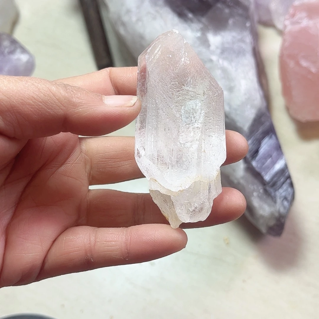 水晶天然水晶原石未镶嵌净*?