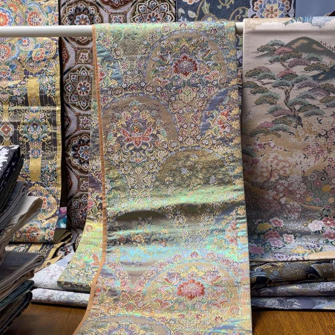 织绣箔珠缀箔珠缀