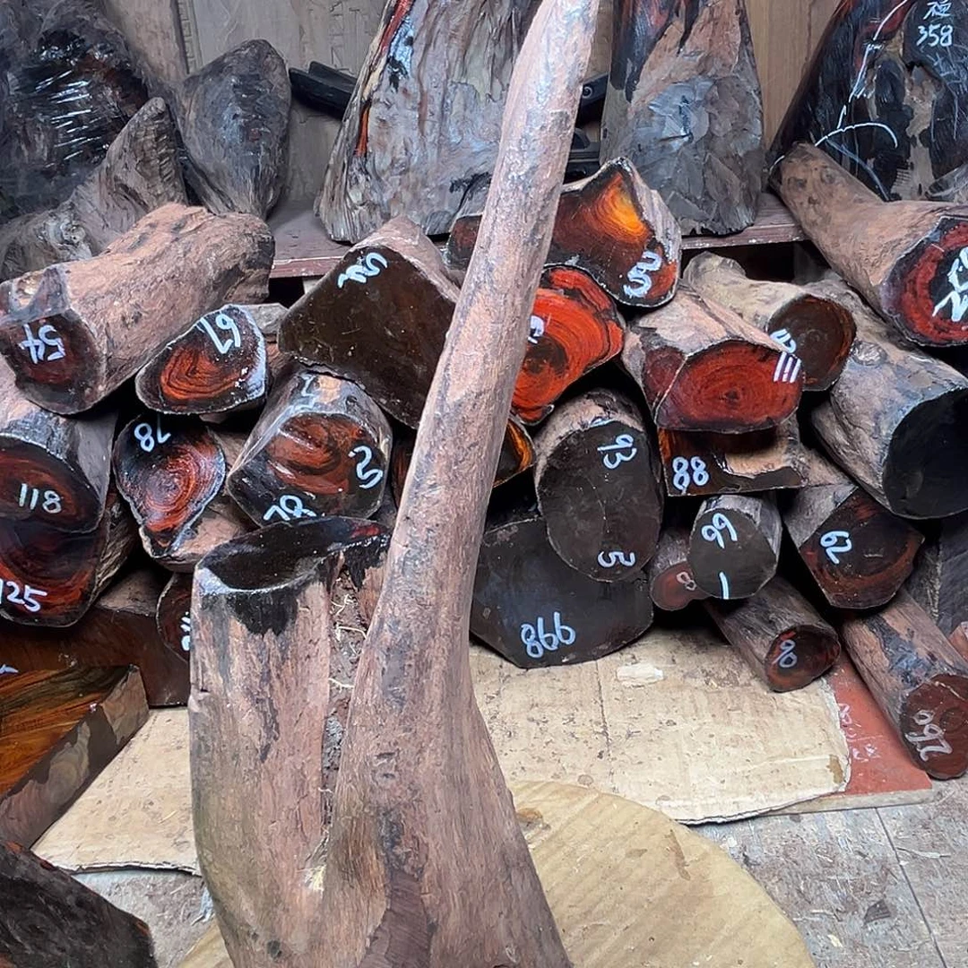 立***松木大红酸枝交趾黄檀