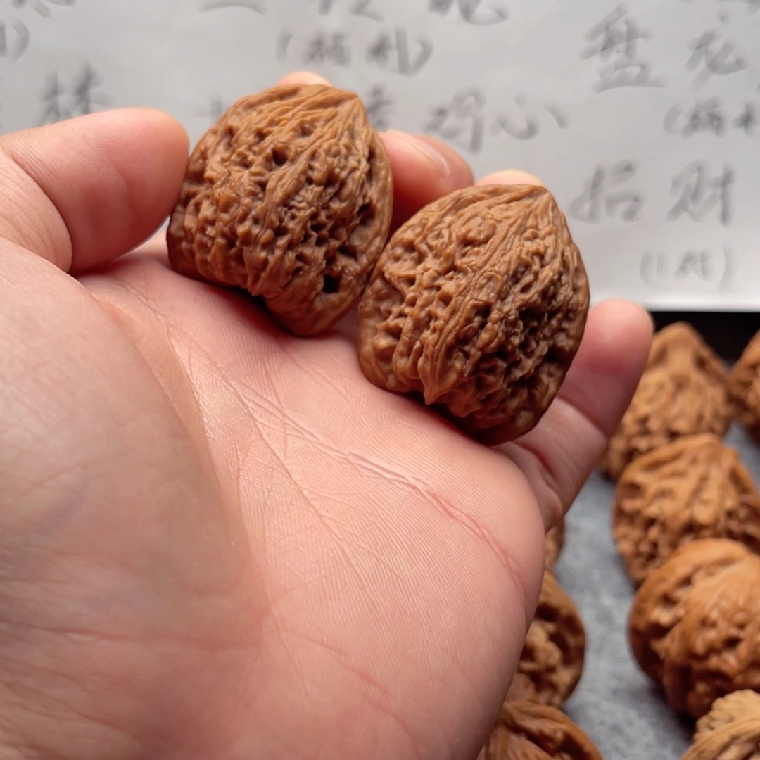 核桃32逐鹿老树南疆石