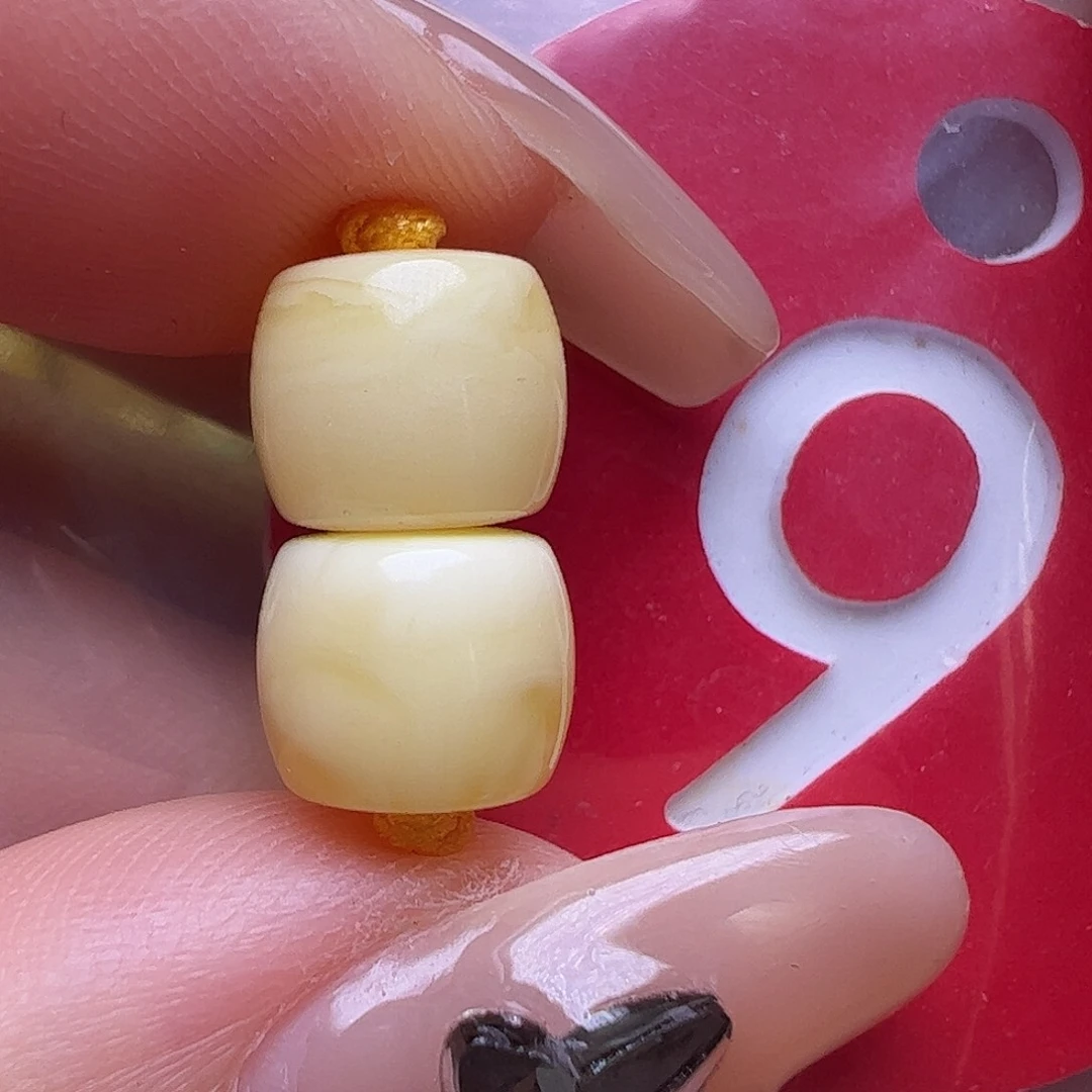 蜜蜡未镶嵌珠宝奇石8mm直切