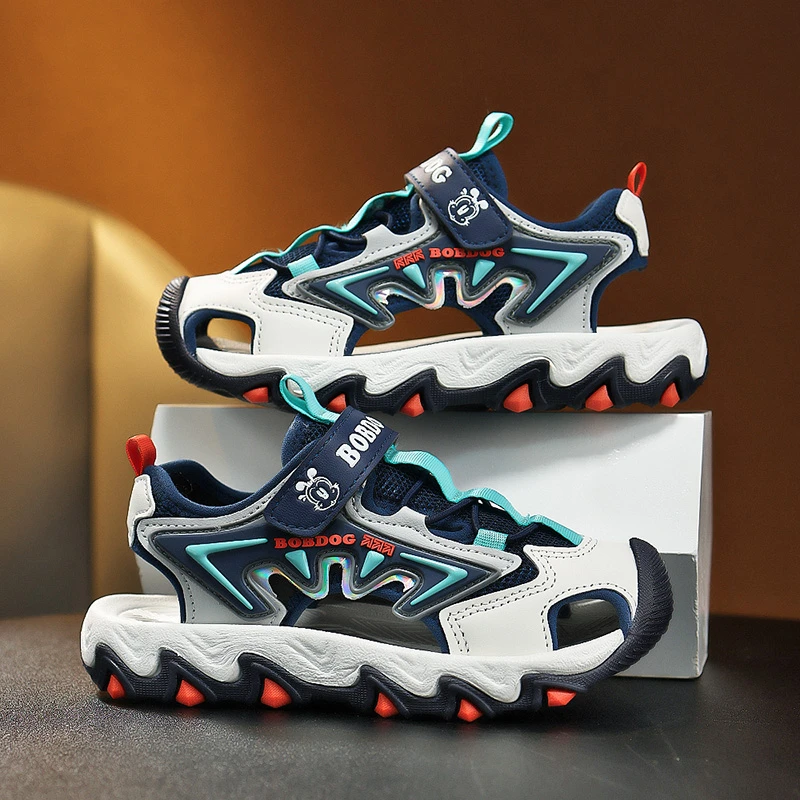 巴布豆2025新款男童包头凉鞋轻便柔软休闲鞋子舒适儿童沙滩鞋