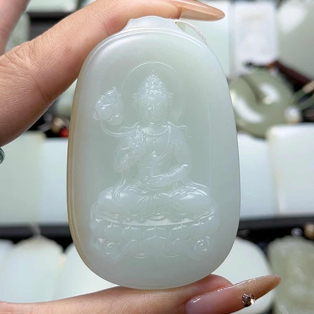 【闪购商品】颈饰未镶嵌和田玉@****星