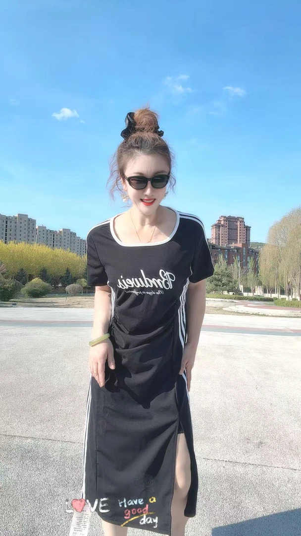 25010大码女装趴条连衣裙