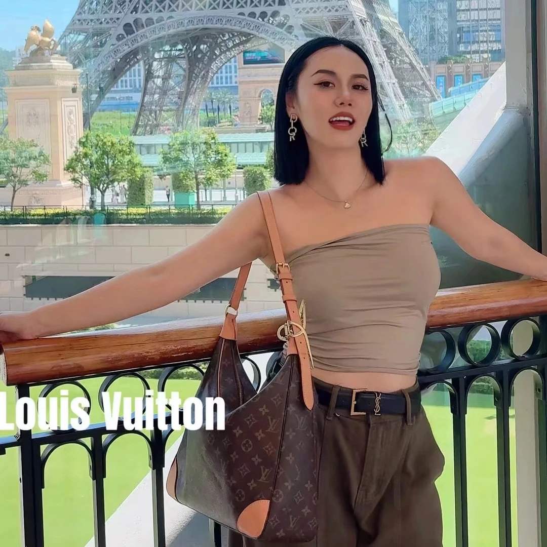 修复品8614641/LouisVuitton/路易威登大号牛角包