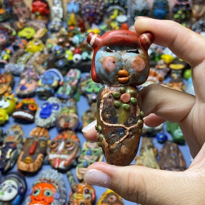 琉璃颈饰丸子头小姑凉