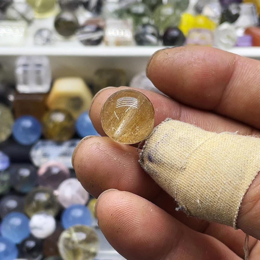 查罗石合金珠宝半成品K***.