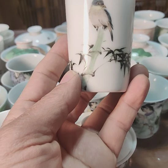 戴玉衡手绘陶瓷艺术