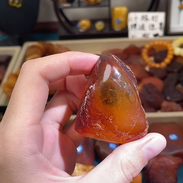 琥珀未镶嵌珠宝奇石珠子料