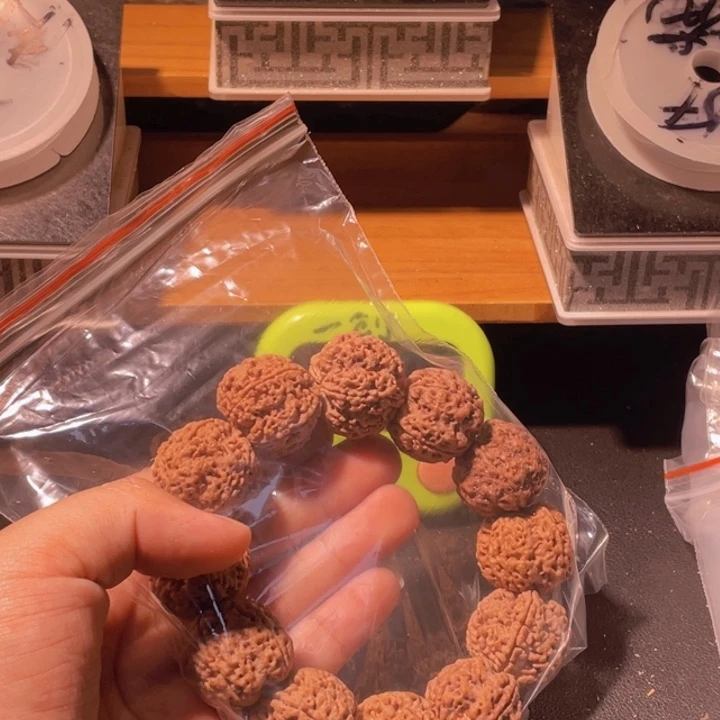 @***哥手串金刚菩提这个