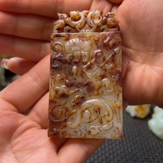 和田玉（糖玉）未镶嵌挂件追**美