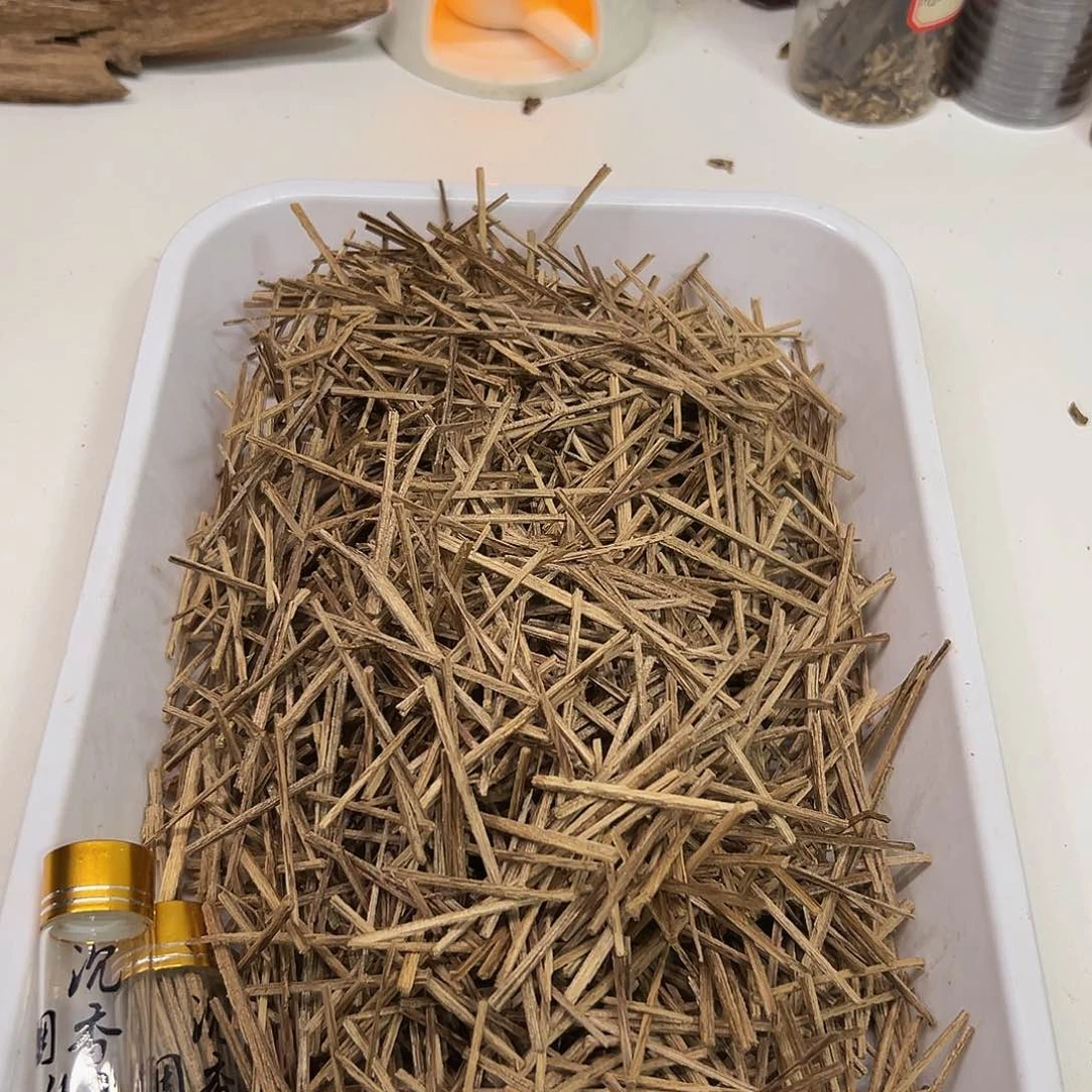 沉香碎屑沉香排油丝30克