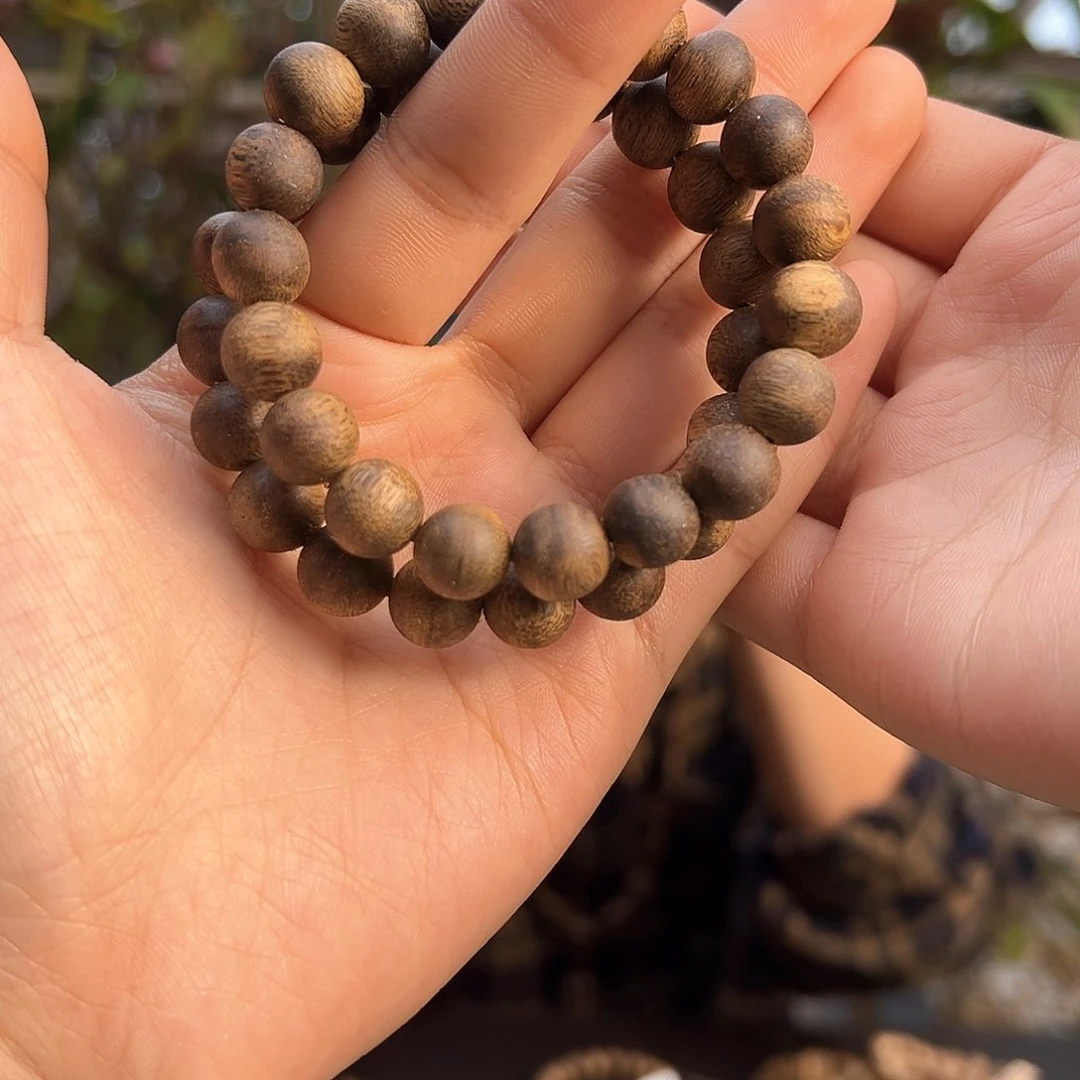 沉香手串张勺子卡1.0，7克➕多样性发货一条