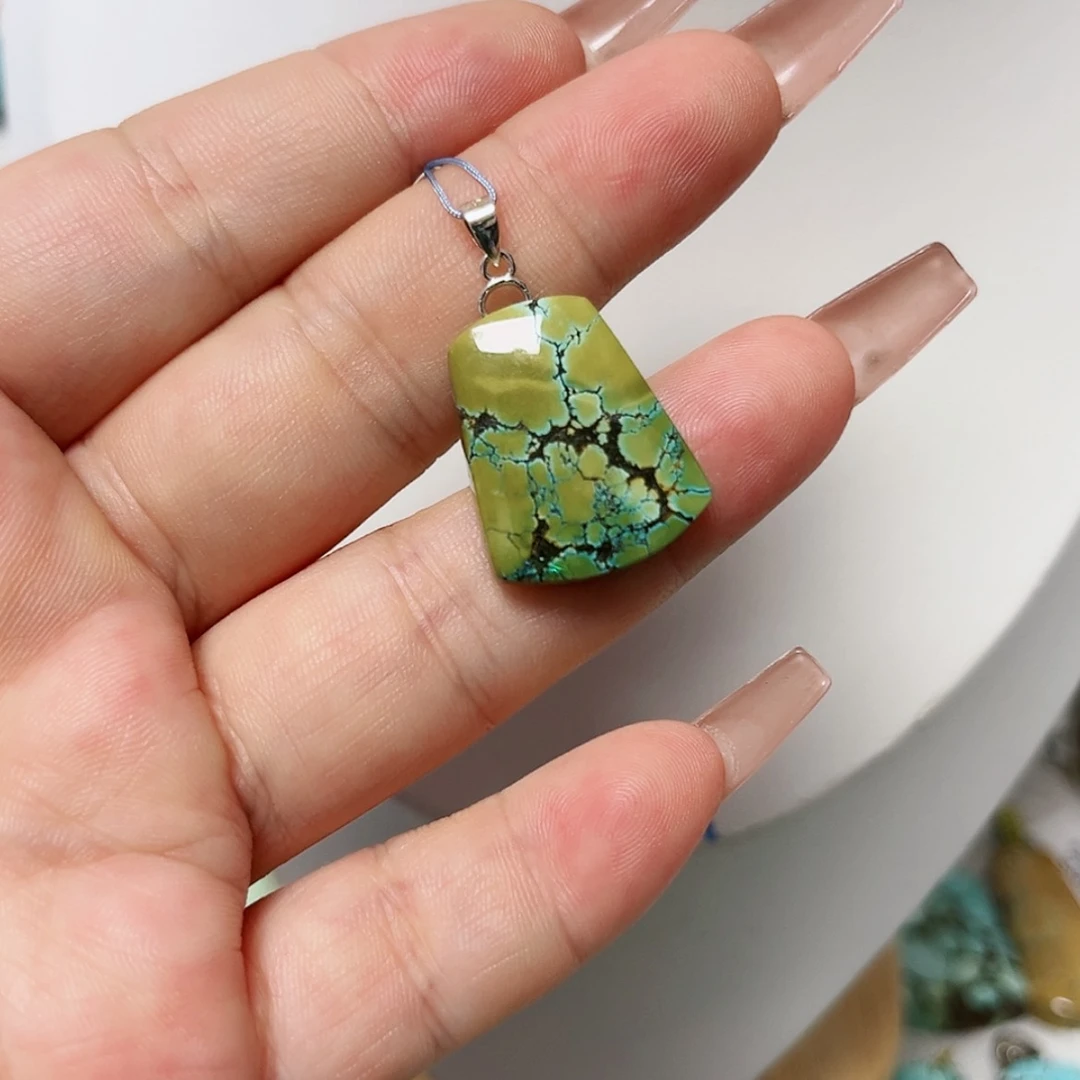 【闪购商品】未镶嵌绿松石珠宝奇石