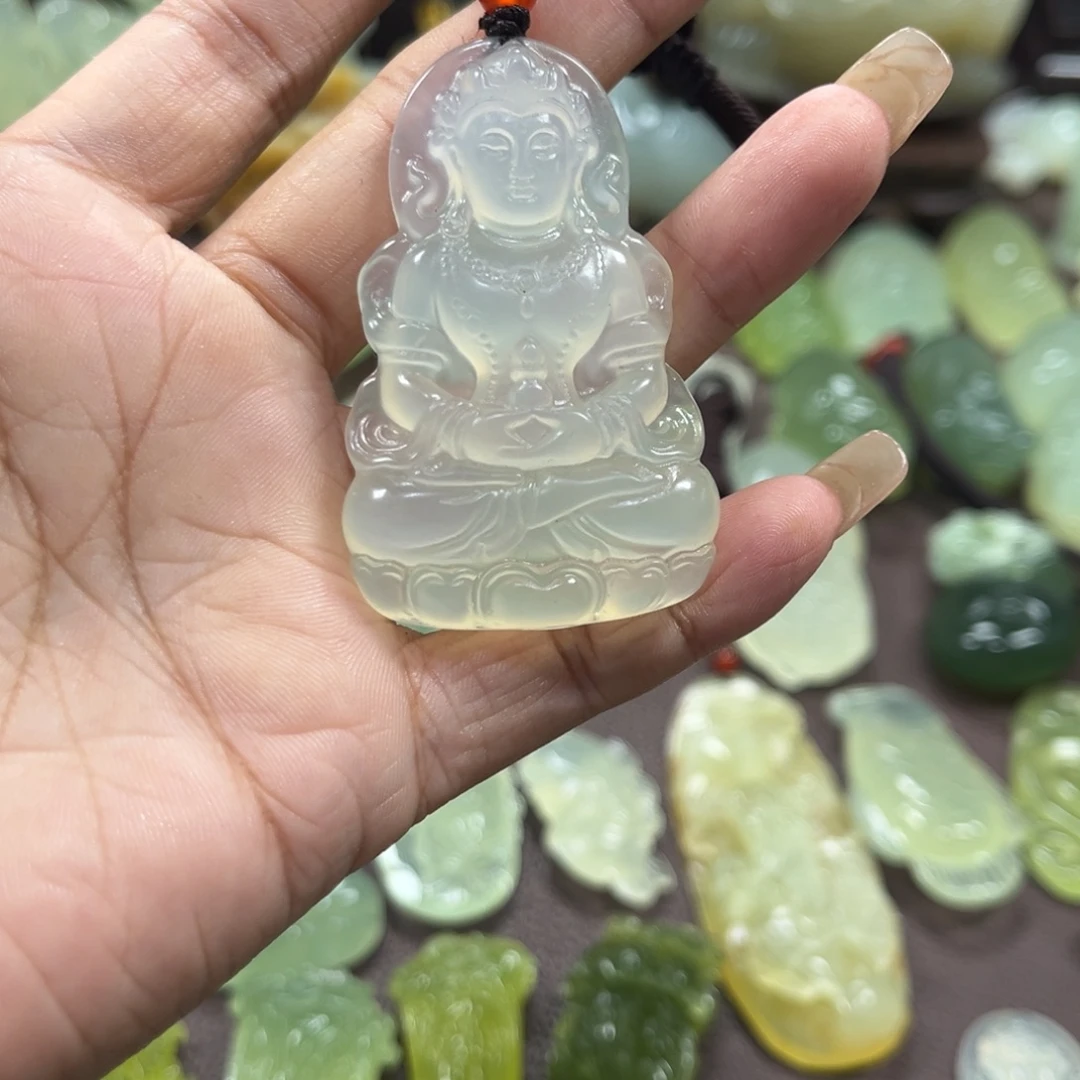 弯****蛇纹石玉未镶嵌颈饰