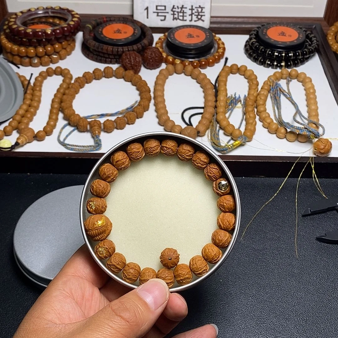 吊坠猴头核桃全品11左右毒液25号