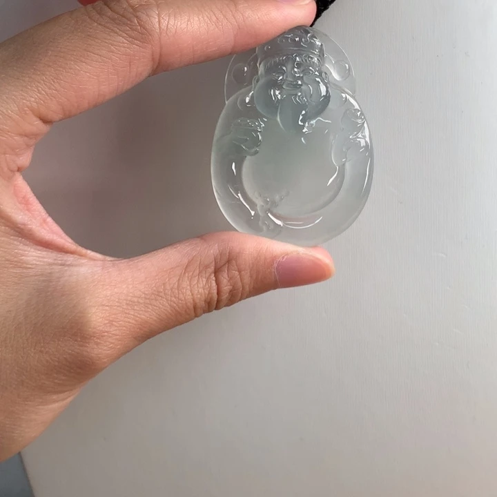 颈饰未镶嵌翡翠….