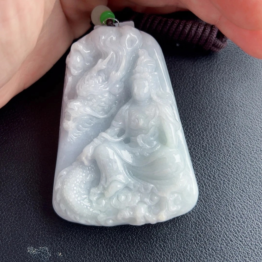 翡翠未镶嵌颈饰挂件