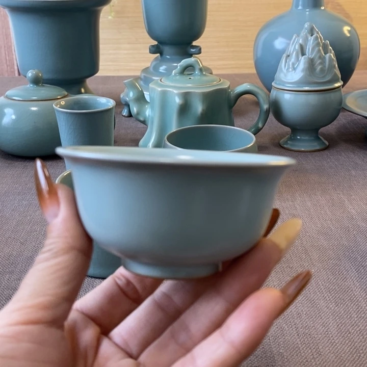 瓷片压手不开片带底款