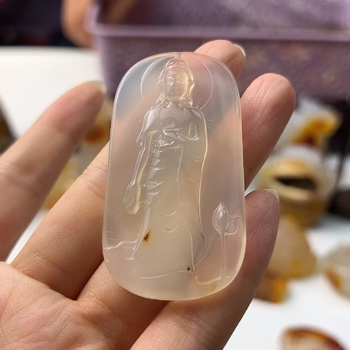 玛瑙/玉髓颈饰未镶嵌