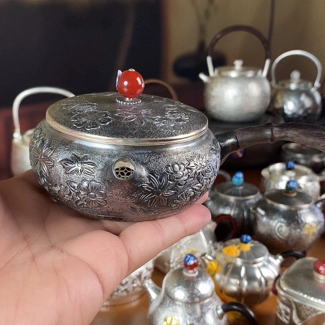 陈***少手工制作紫铜壶工艺