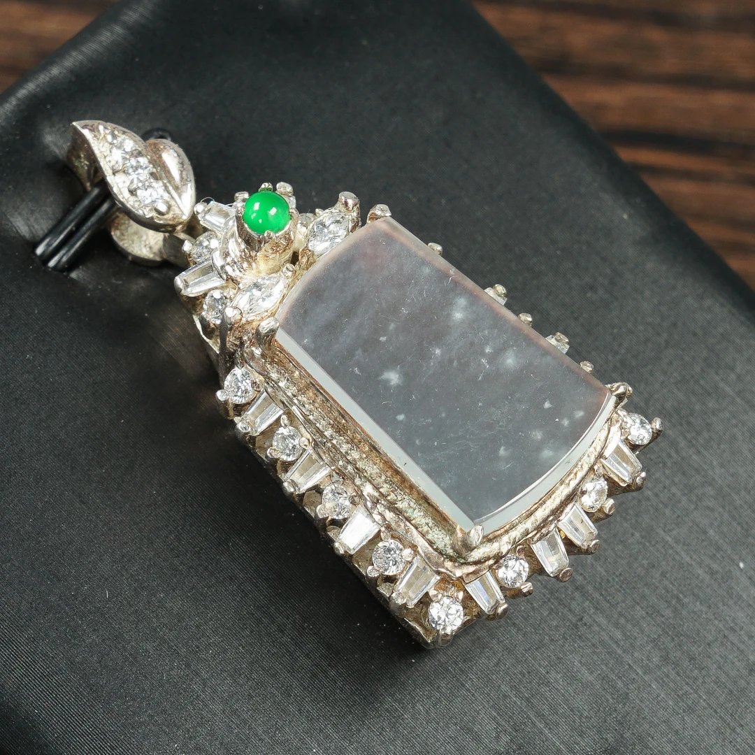 008-雪花棉冰种无事牌吊坠小，缅甸天然A货翡翠轻奢时尚镶嵌豪华