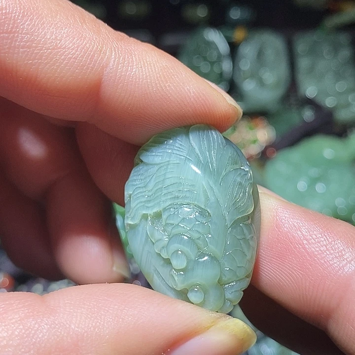 和田玉（糖玉）未镶嵌吊坠(不含链)