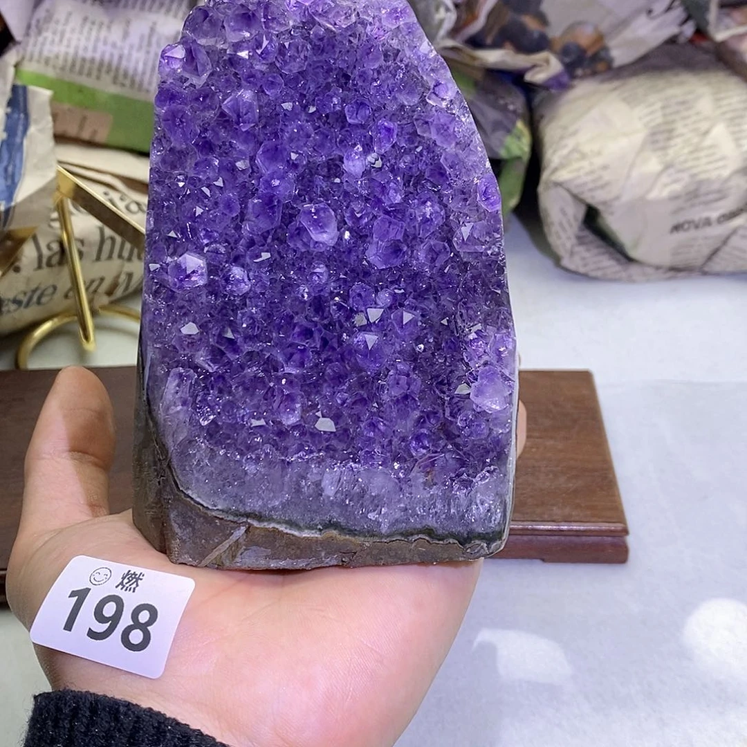 紫晶大型摆件（非配饰）未镶嵌