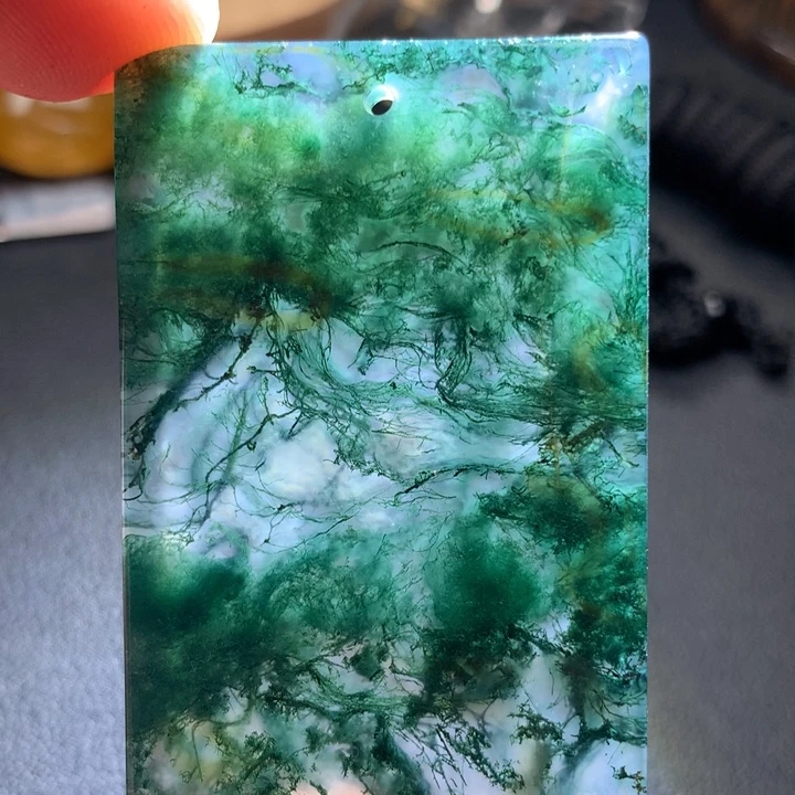 玛瑙/玉髓颈饰未镶嵌海****雨