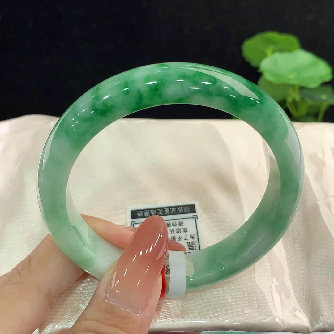 翡翠手镯未镶嵌正57.7