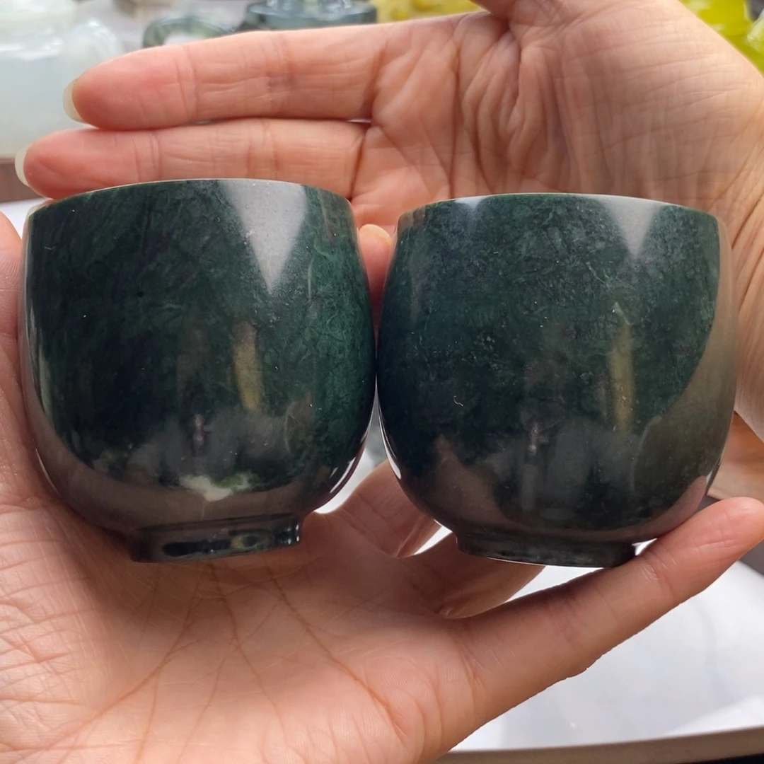 附***。岫玉未镶嵌四大名玉茶杯