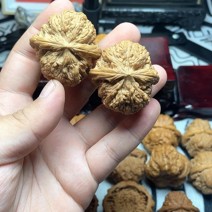 文玩核桃把件41全品粗筋