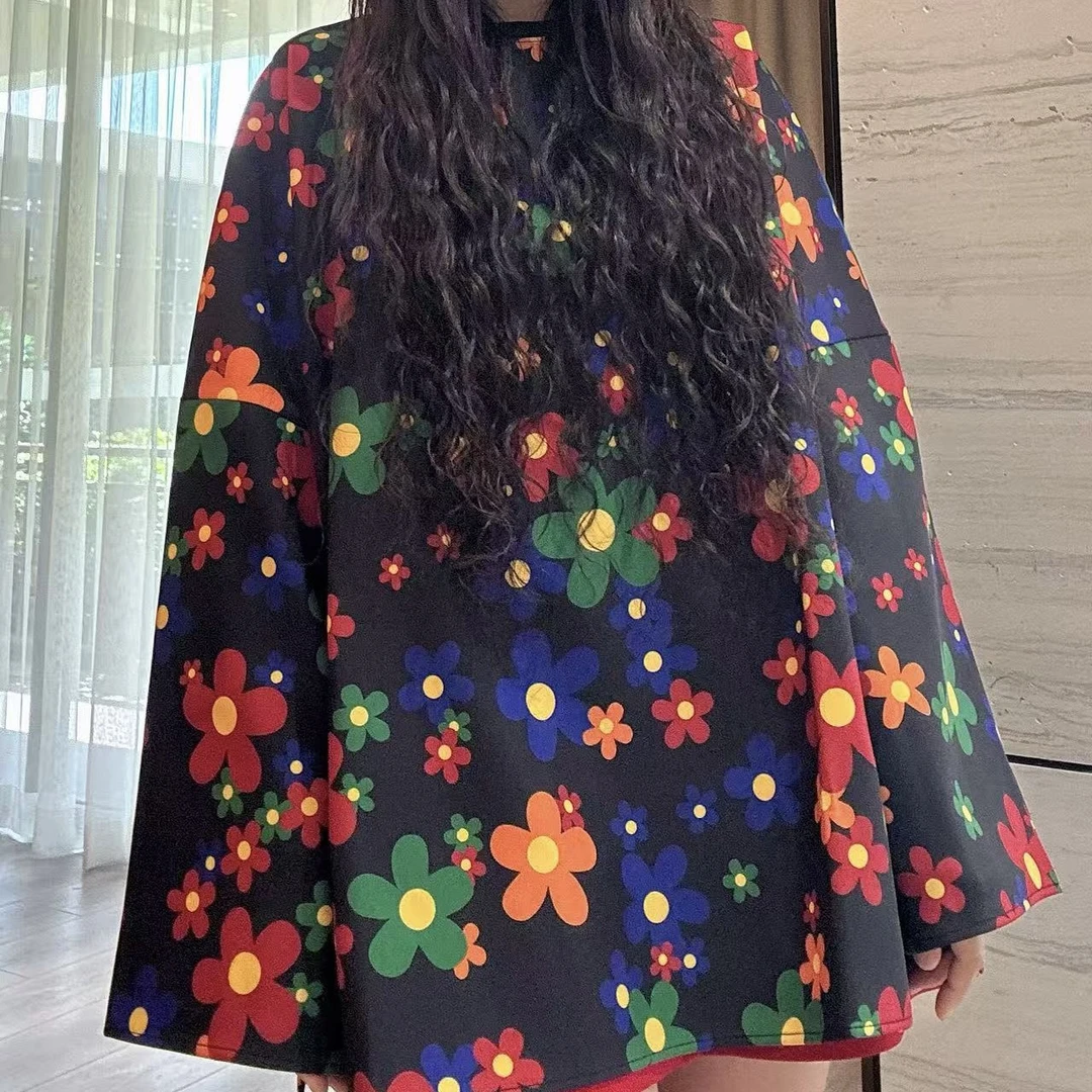 【周周家】早秋款复古港风时尚女士星空花朵印花民族风女士百搭上衣