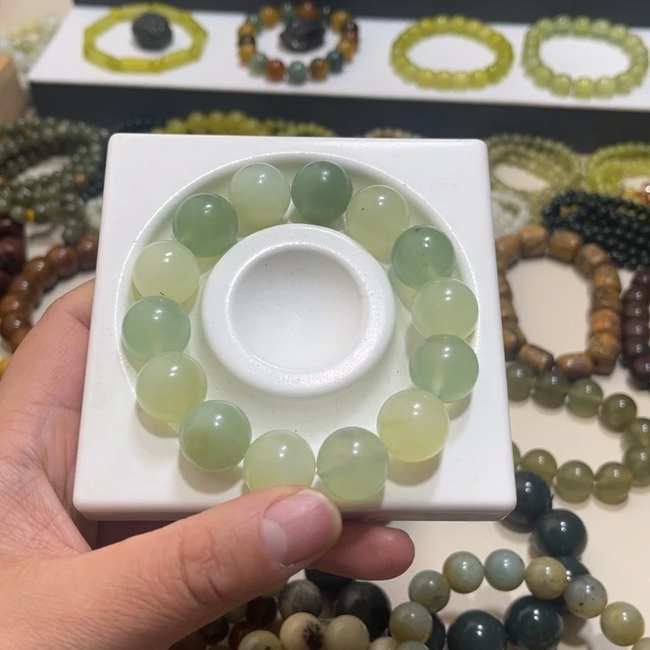 蛇纹石玉未镶嵌手链卡16